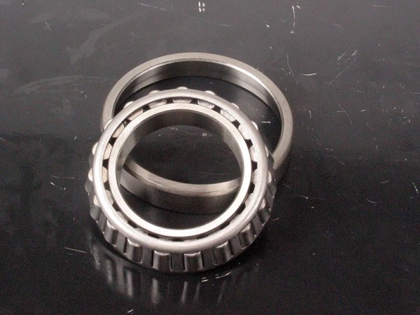 TAPER ROLLER BEARINGS